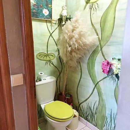 Maison Spacieuse A Roncherolles-en-bray Avec Jardin Prive Mauquenchy